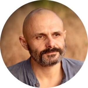 Arjan Bart - Master Baart - Visionay Rebel and founder School of Touch - Intuitive Touch Therapy
